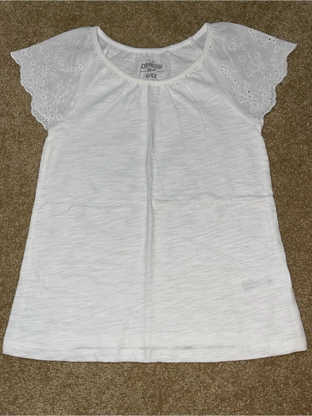 OshKosh B'gosh White Eyelet Sleeve Short Sleeve Tee